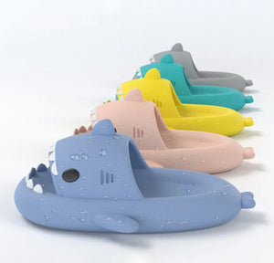 SHARKY CHANCLAS!!