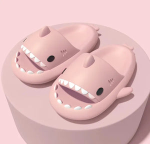 SHARKY CHANCLAS!!